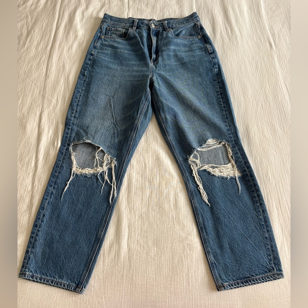 American Eagle Highest Rise Mom Jean